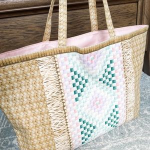 Estée Lauder Tote Bag